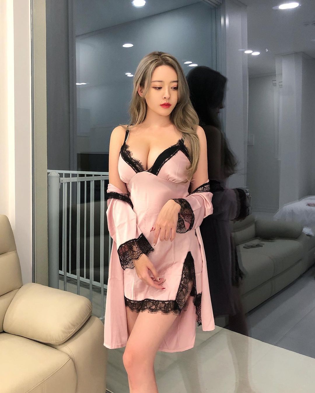 Japanese Escort Chicago